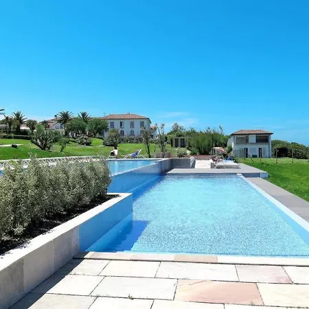 Sainte-barbe Sleeps 5 Pool Air Con Wifi Apartmán