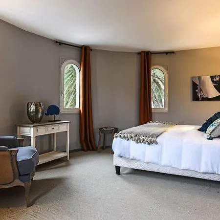 Sainte-barbe Sleeps 5 Pool Air Con Wifi Apartmán